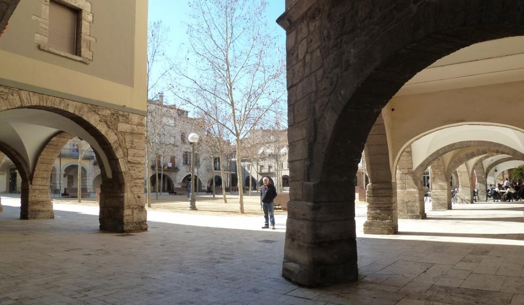 Banyoles (Plaça major) (2)