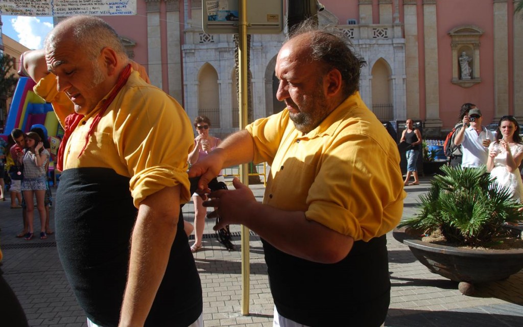 Centre Vila amb Castellers de Sant Cugat   (13)