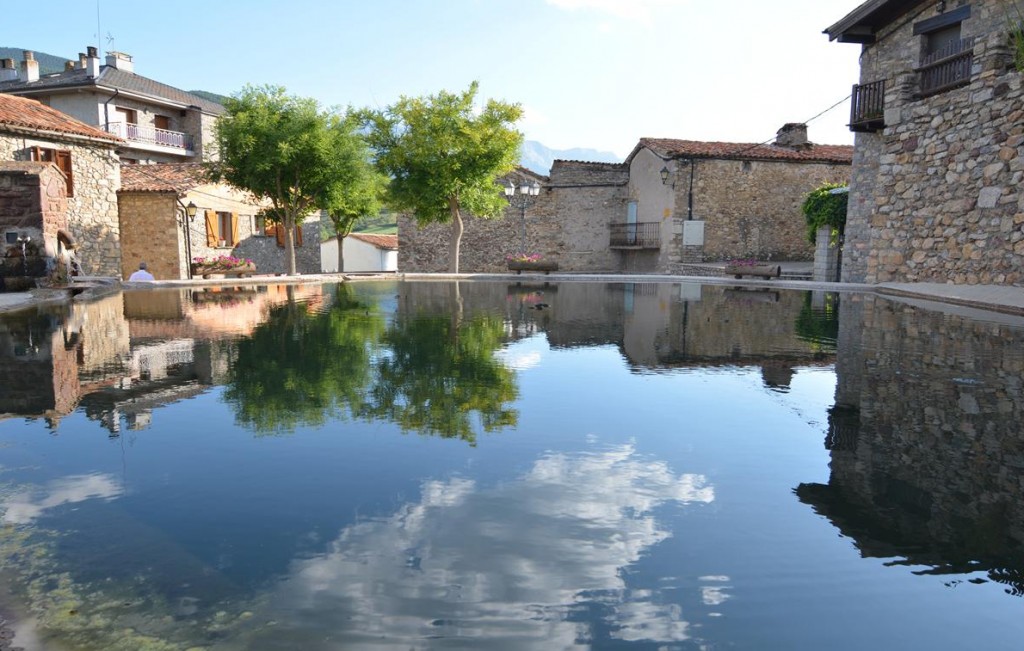 Montallà (Plaça del Llac) (2)