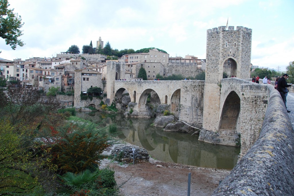 Besalú (Portal d'Entrada) (3)